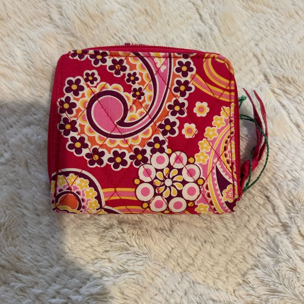 Small Vera Bradley wallet - Picture 2 of 7